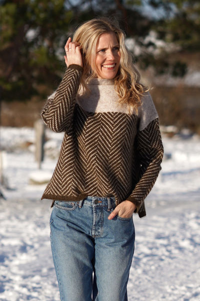 Mia - Knitted Jumper