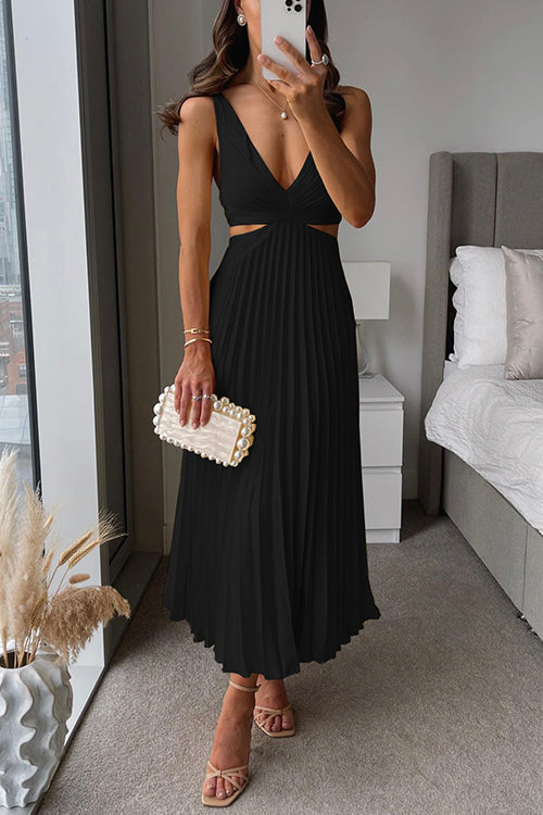 Zoe – Twist Cut-Out Pleated Midi