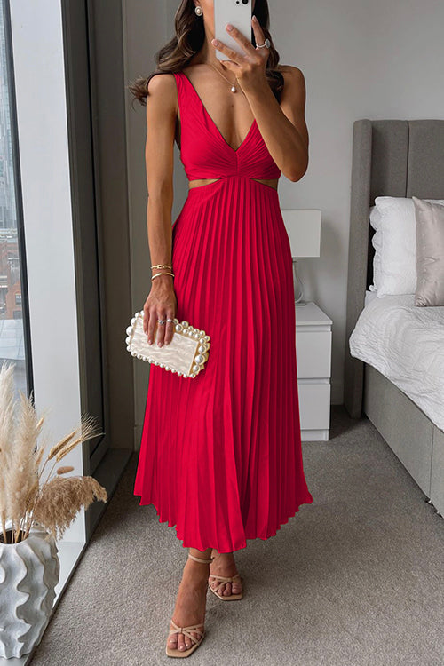 Zoe – Twist Cut-Out Pleated Midi