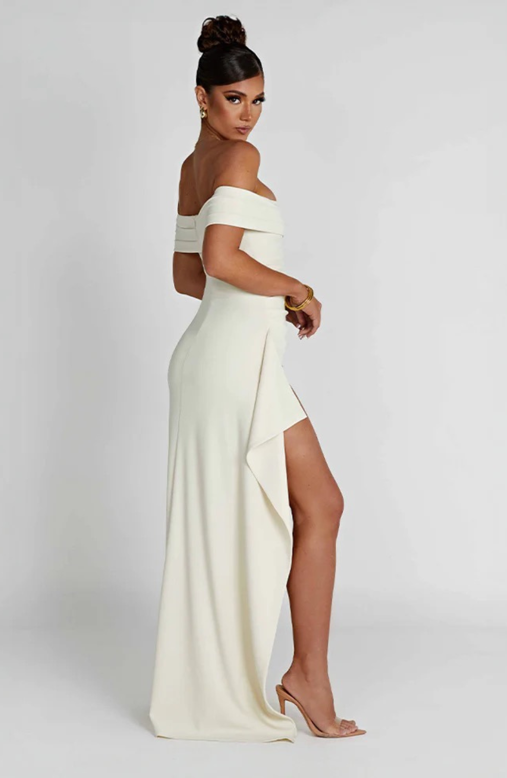 Bianella – Off-Shoulder Thigh-Split Gown