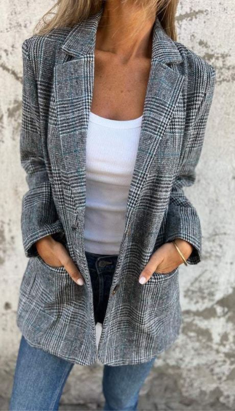 Elaina - Stylish Checked Winter Blazer