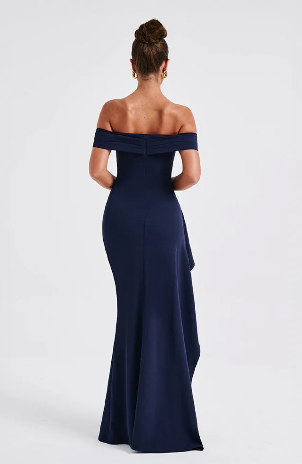 Bianella – Off-Shoulder Thigh-Split Gown