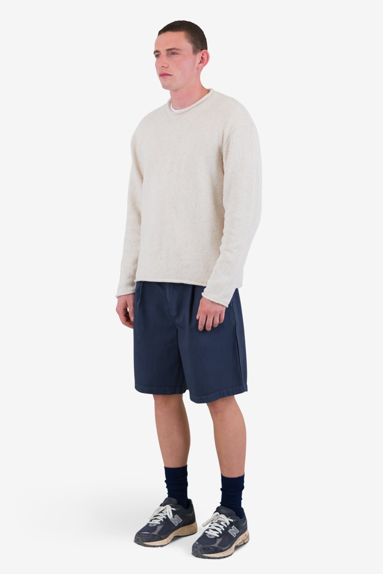 Oliver – Slouch Crew Ecru