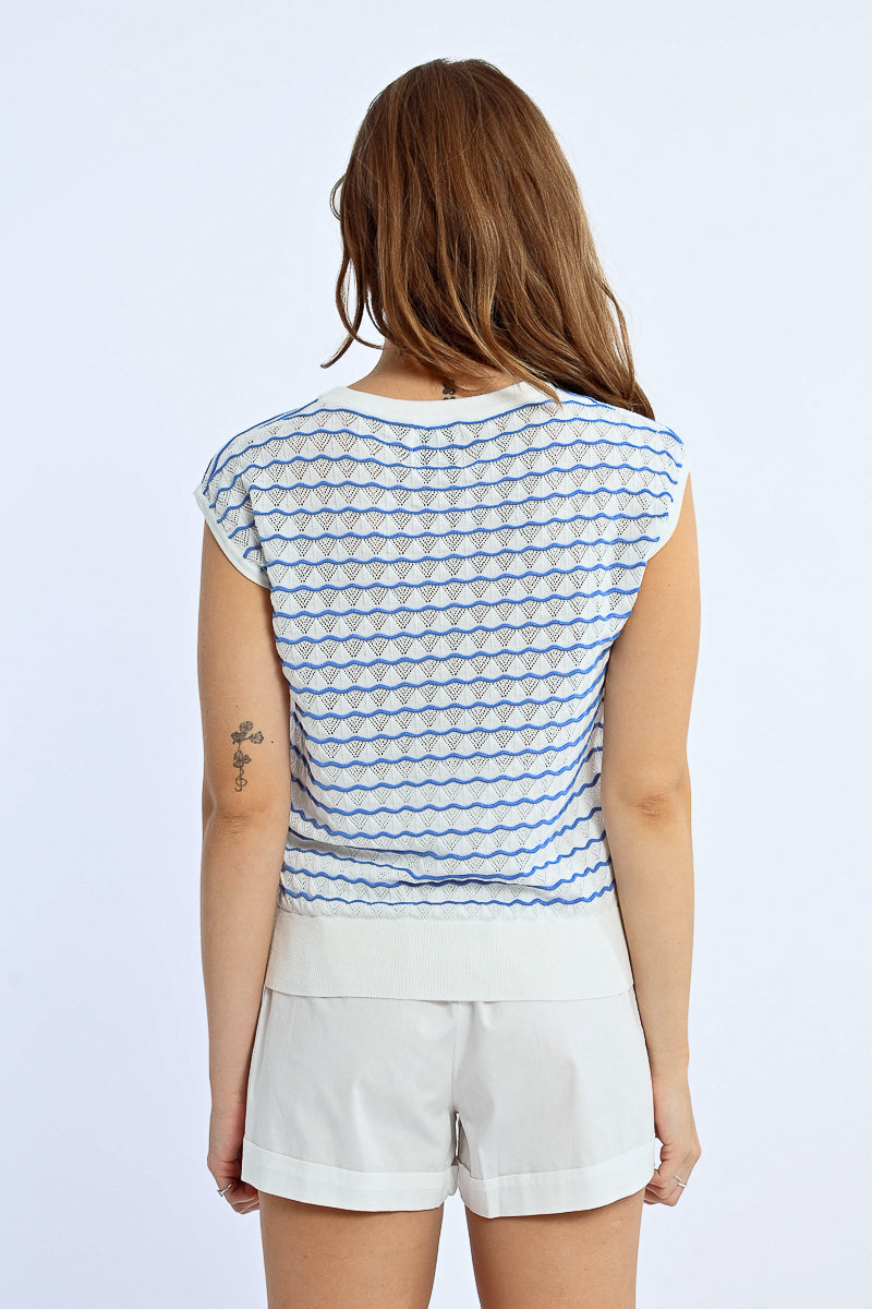 Daisy – White and Blue Sleeveless Sweater