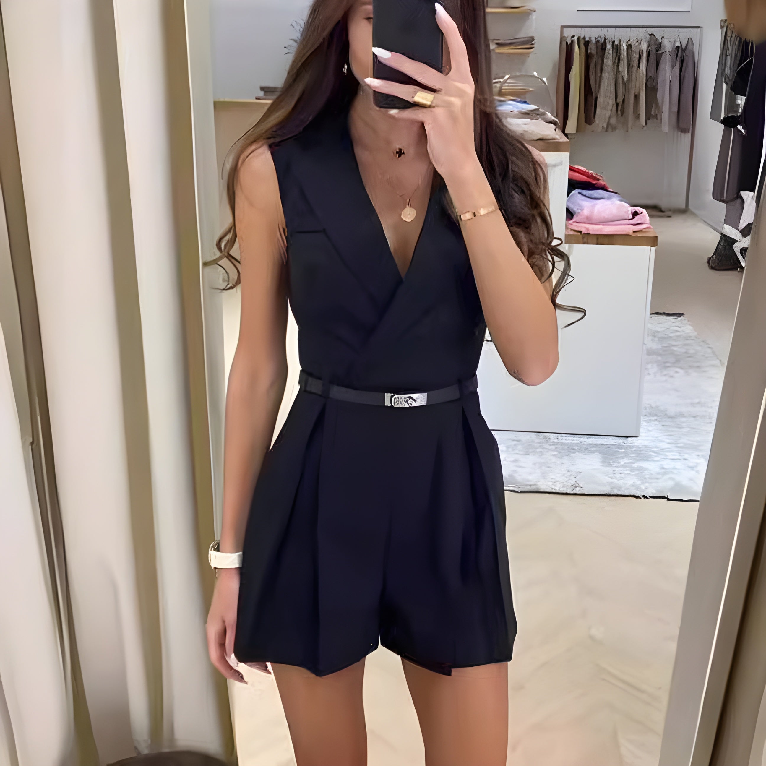 Stylish sleeveless jumpsuit