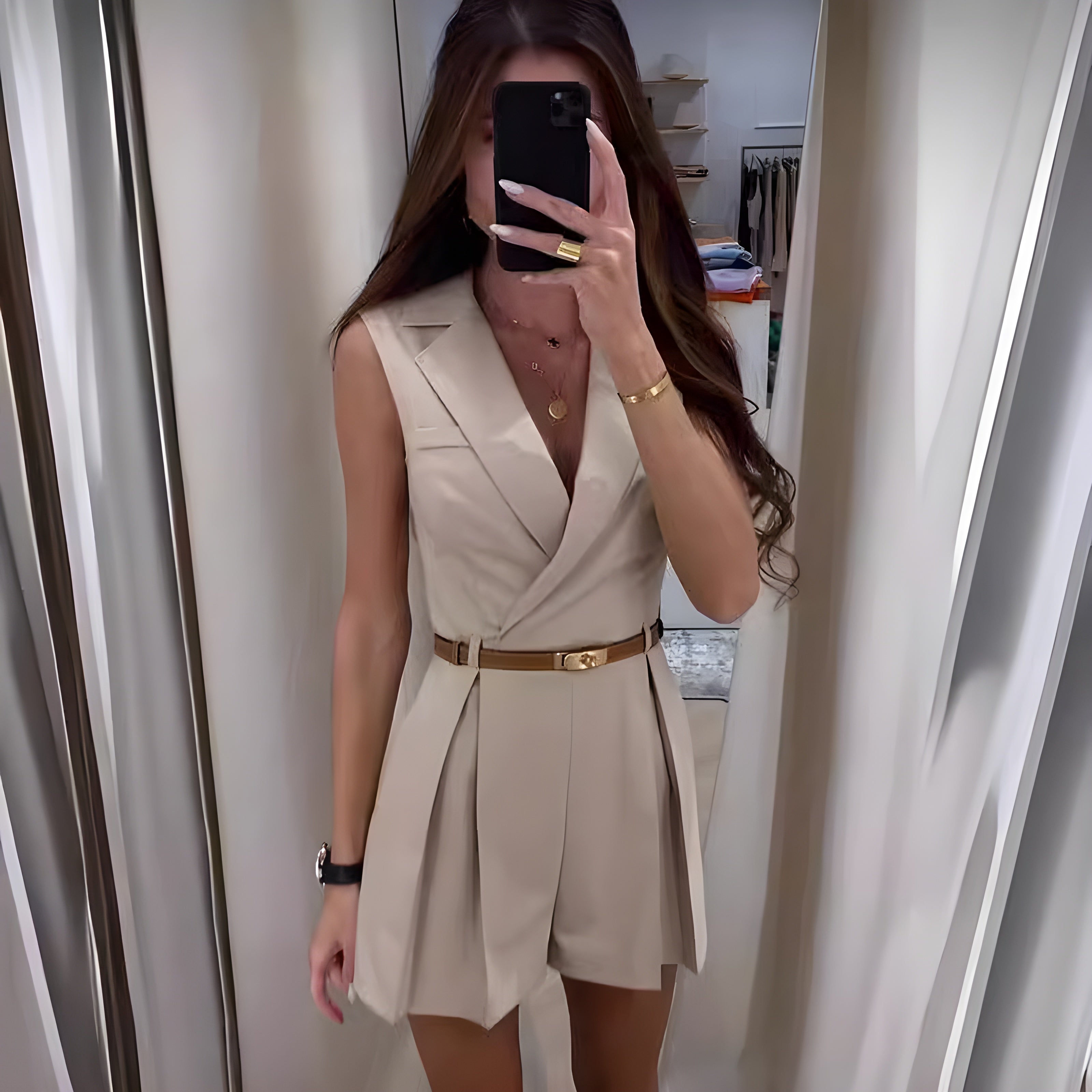 Stylish sleeveless jumpsuit