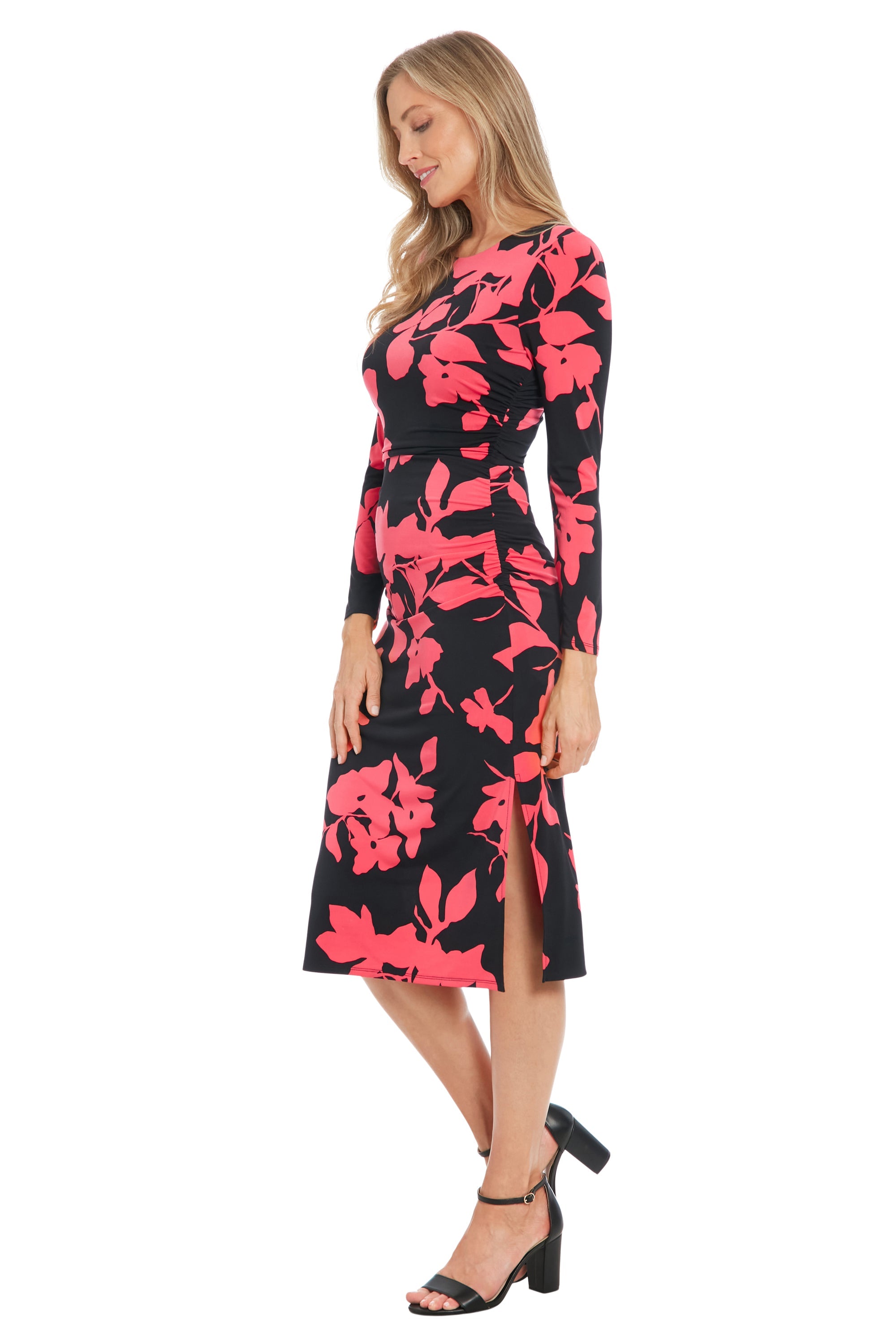Brielle – Elegant Ruched Midi Dress