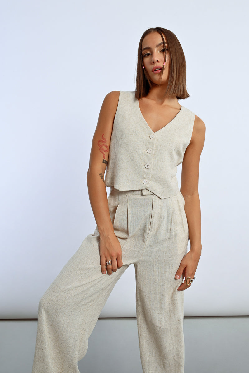 Isla – Light Beige Button Vest