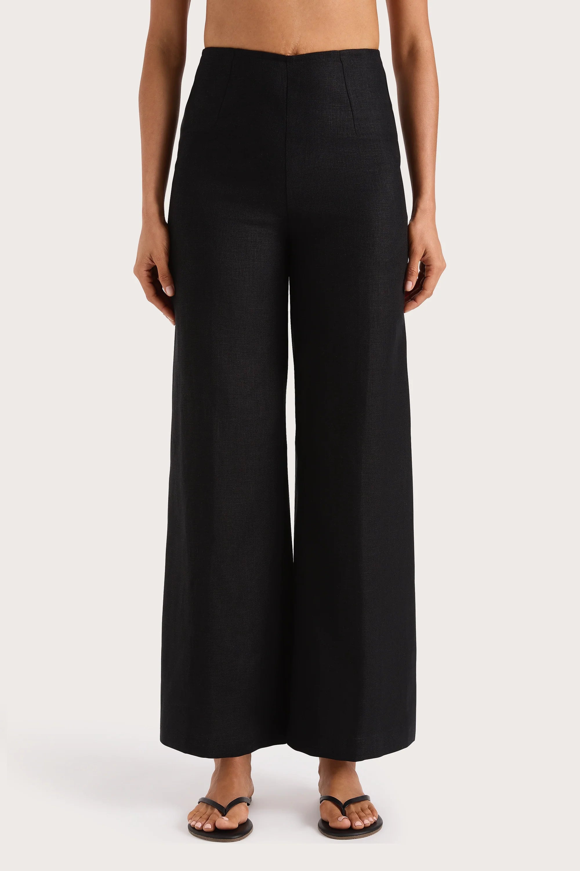 Sophia – High-Waisted Wide-Leg Trousers Black