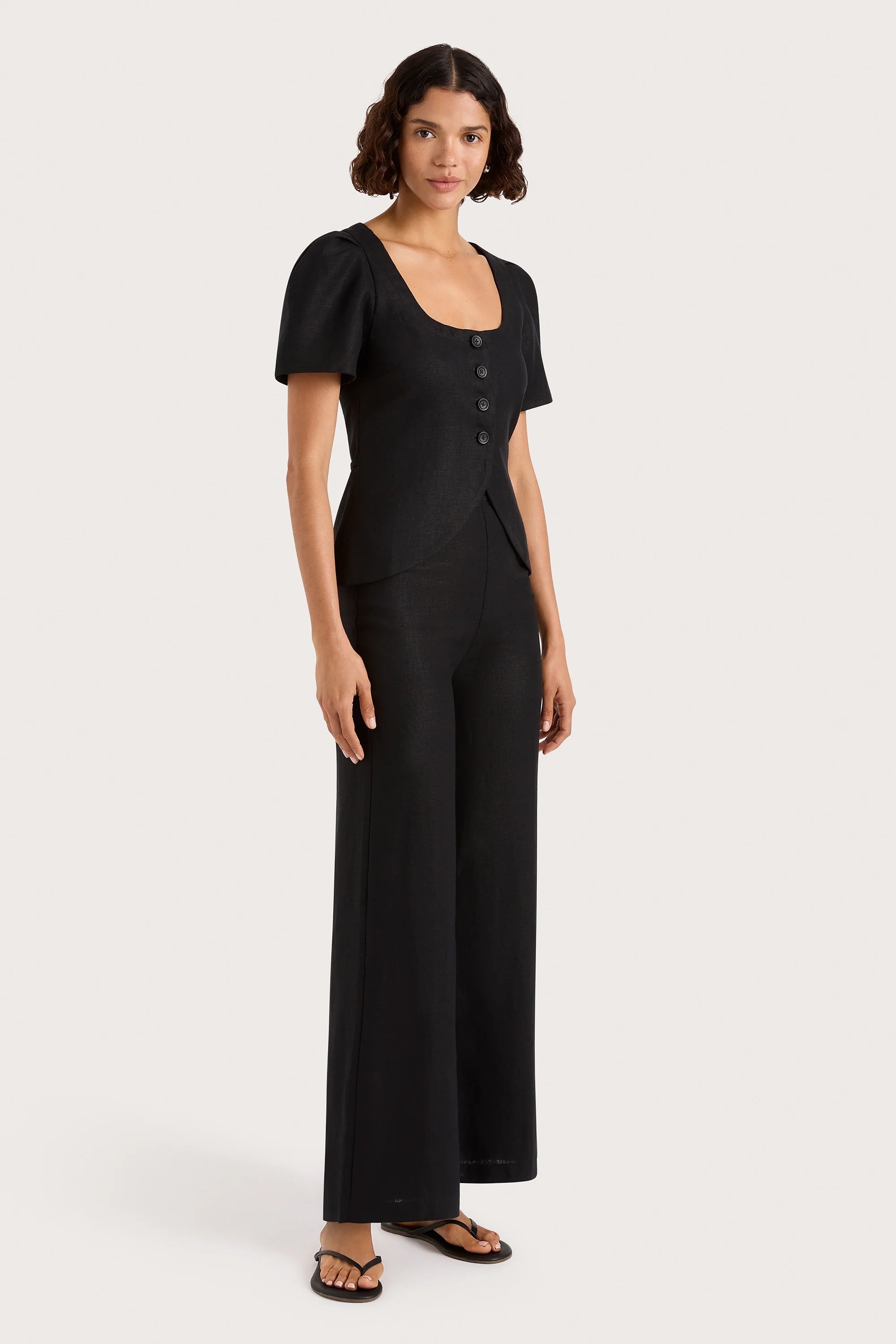 Sophia – High-Waisted Wide-Leg Trousers Black