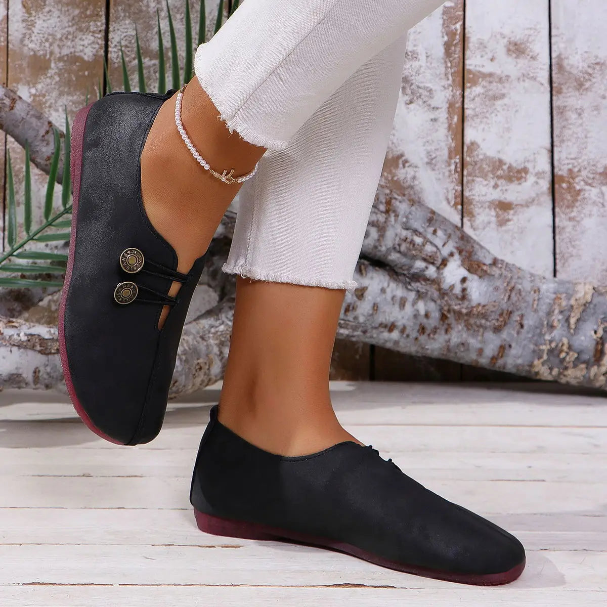 Freya – Loafers with Tailored Fit