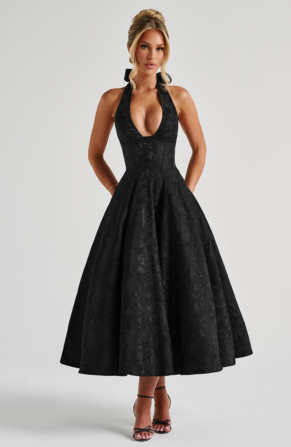 Paolina – Vintage Bow Halter Dress