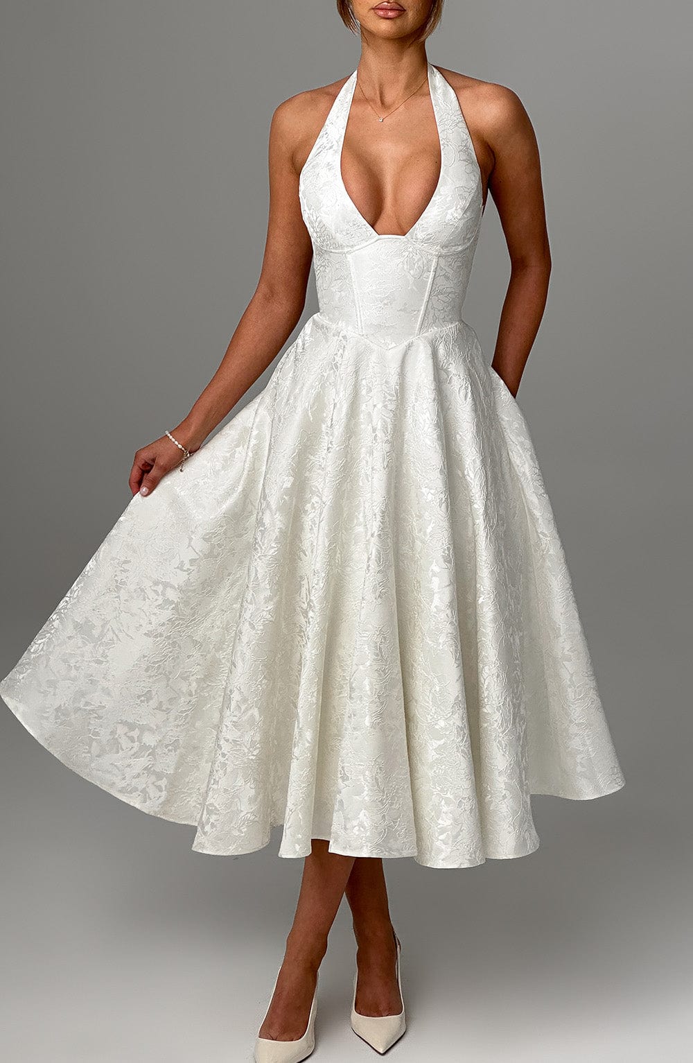 Paolina – Vintage Bow Halter Dress