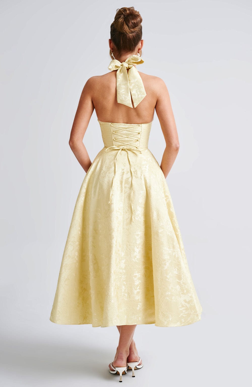 Paolina – Vintage Bow Halter Dress