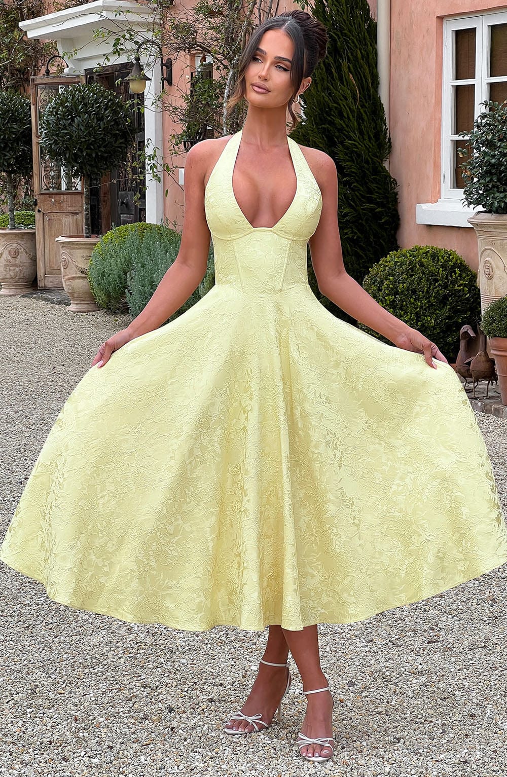 Paolina – Vintage Bow Halter Dress