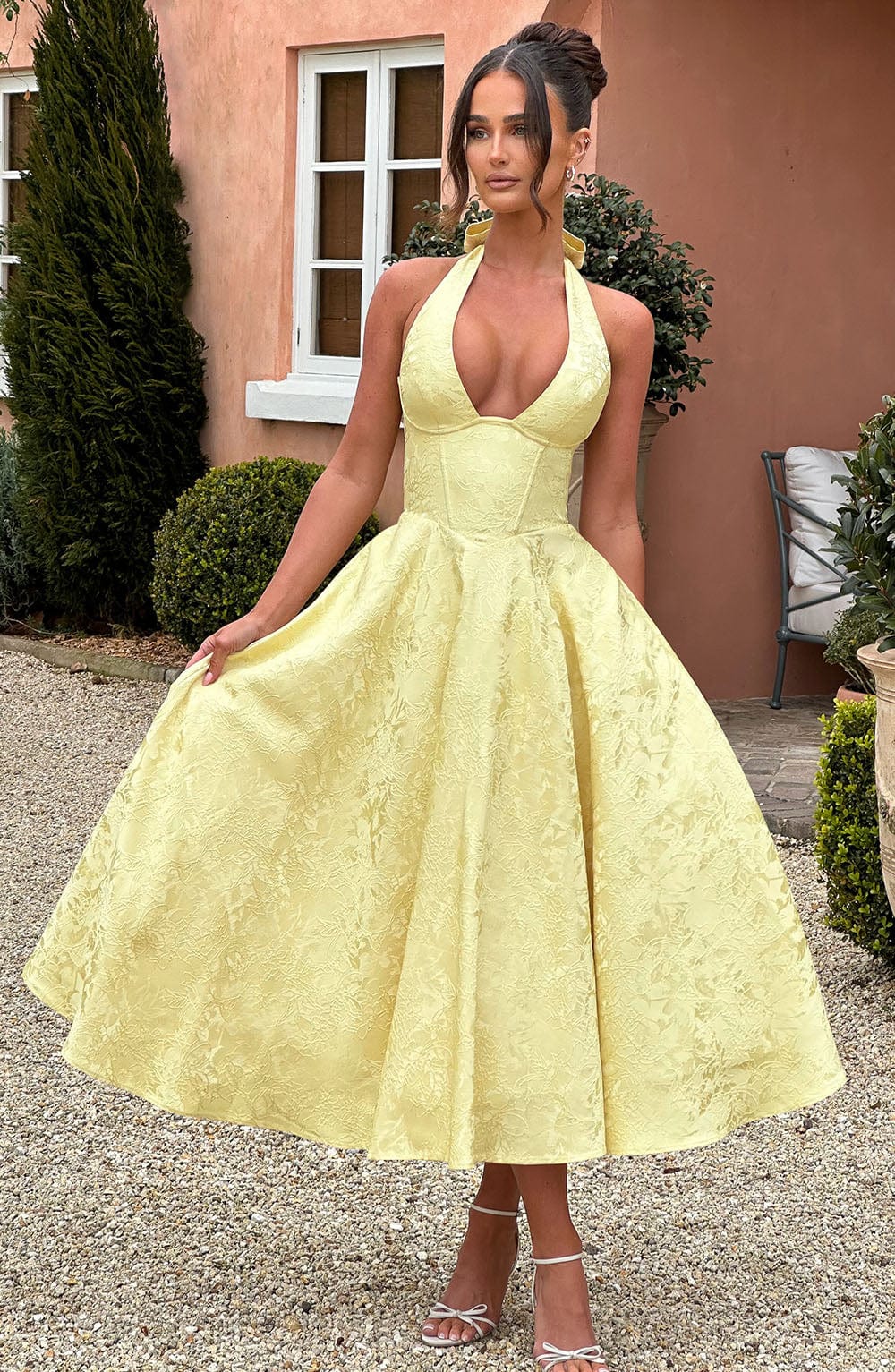 Paolina – Vintage Bow Halter Dress