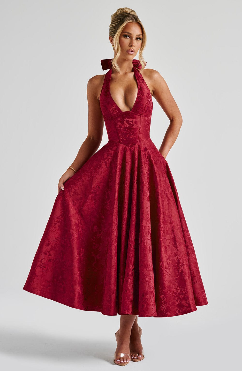 Gisella – Vintage Bow Halter Dress