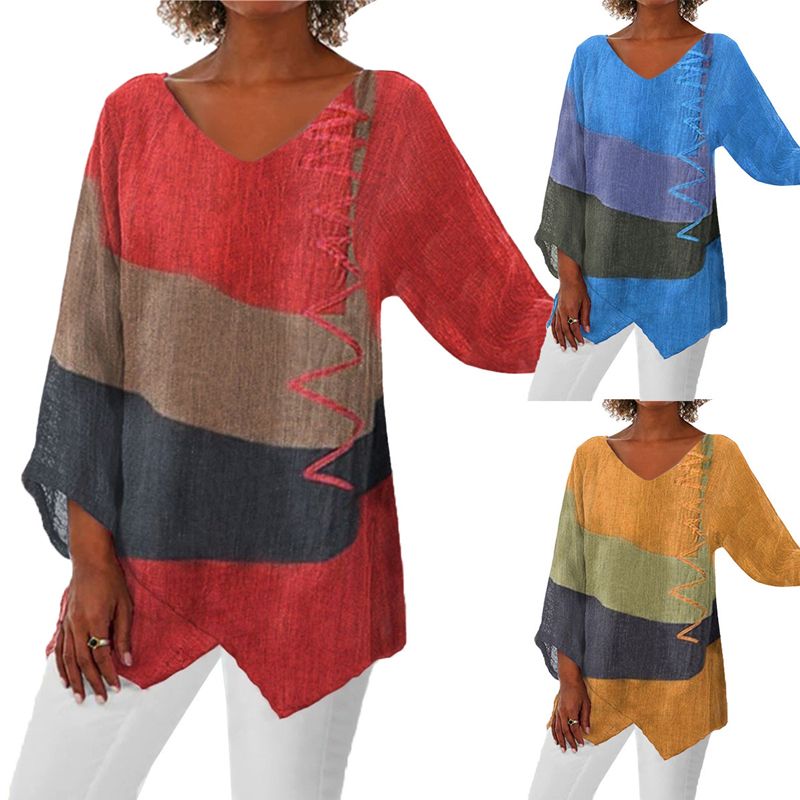 Emily – Elegant Lightweight Printed V-Neck Blouse