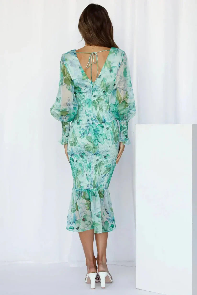 Miley – Ruched Empire Midi Dress
