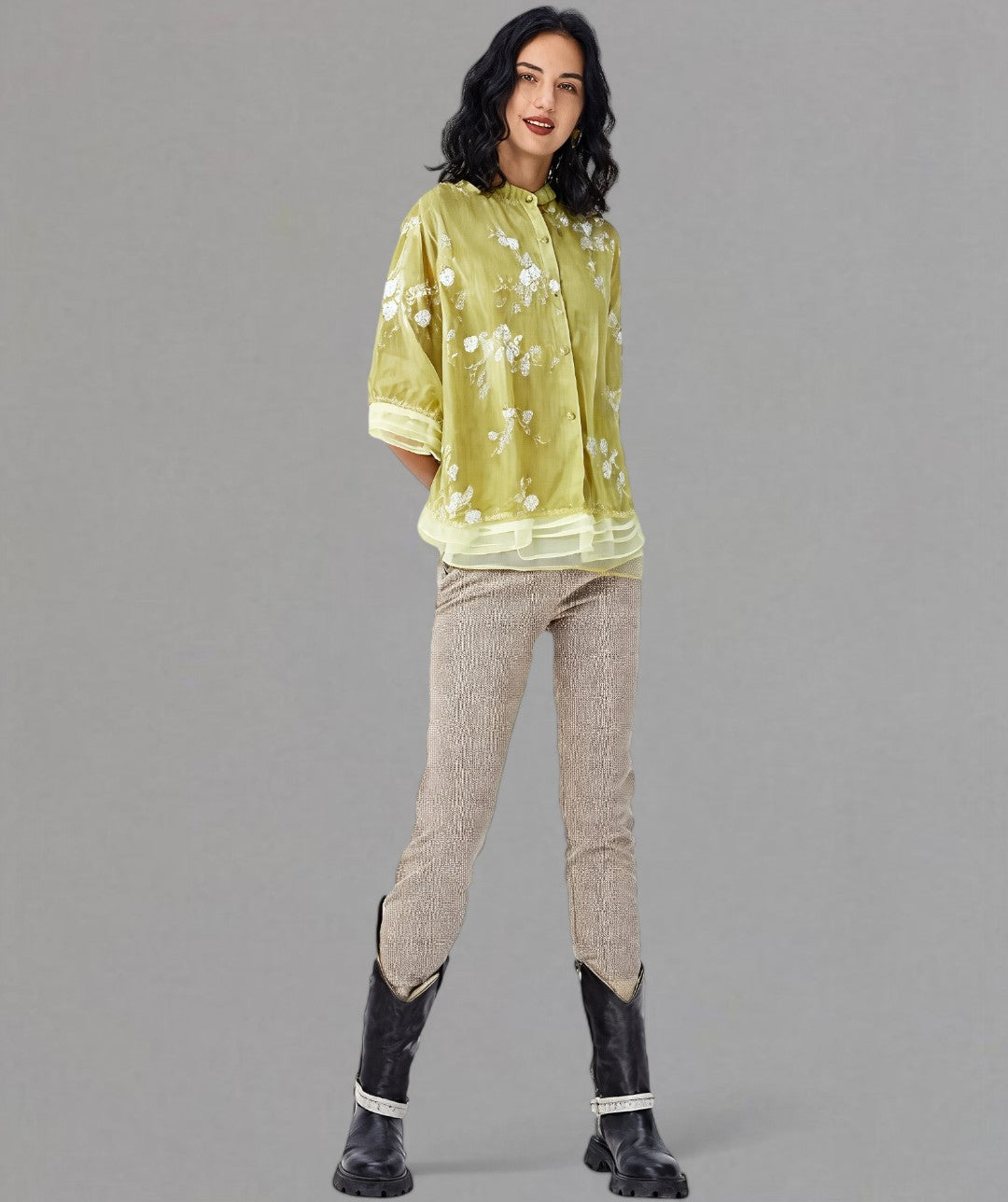 Sophie – Embroidered Floral Cotton Blend Blouse