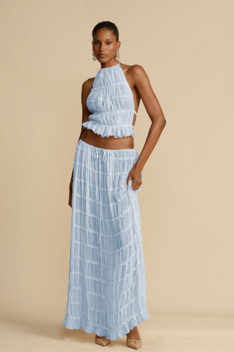 Backless pleated set
