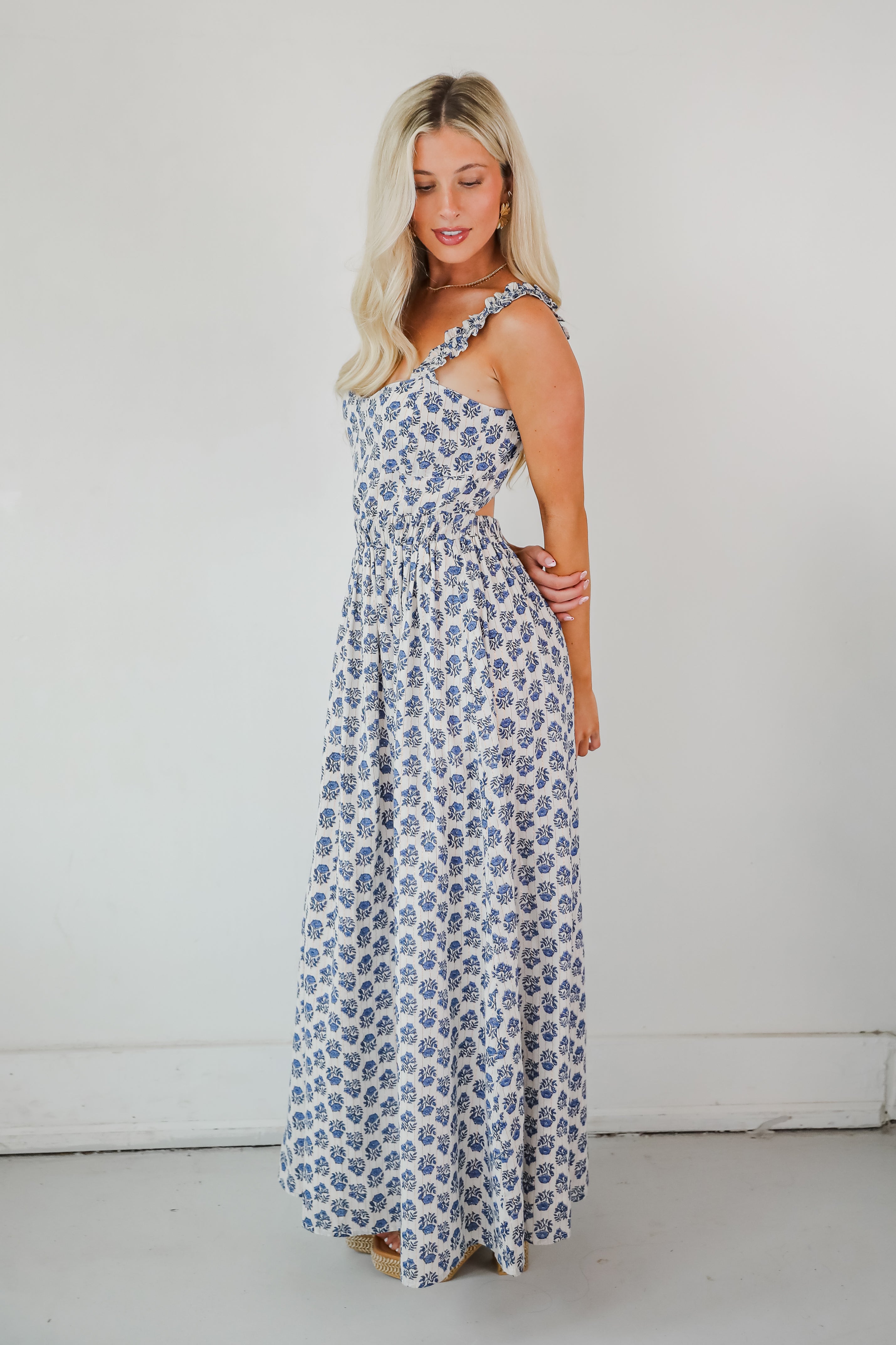 Olivia - Element Blue Floral Maxi Dress