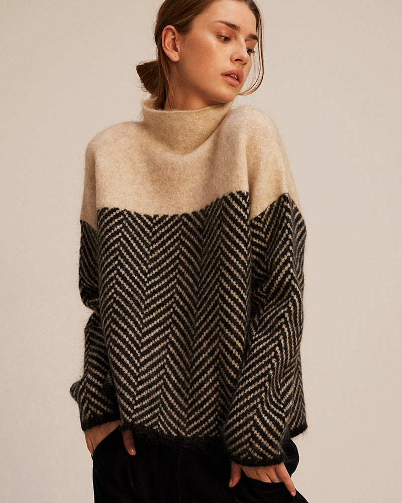 Mia - Knitted Jumper