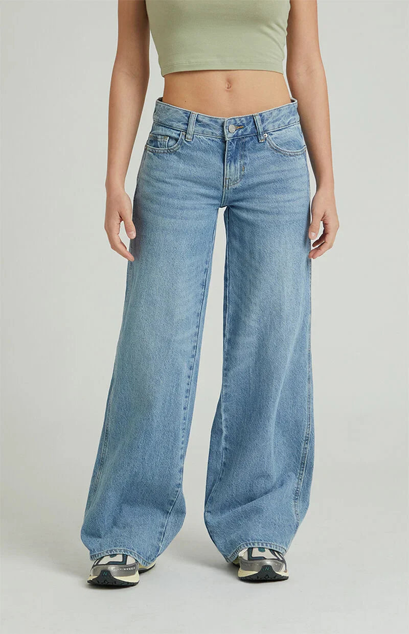 Low Rise Baggy Jeans