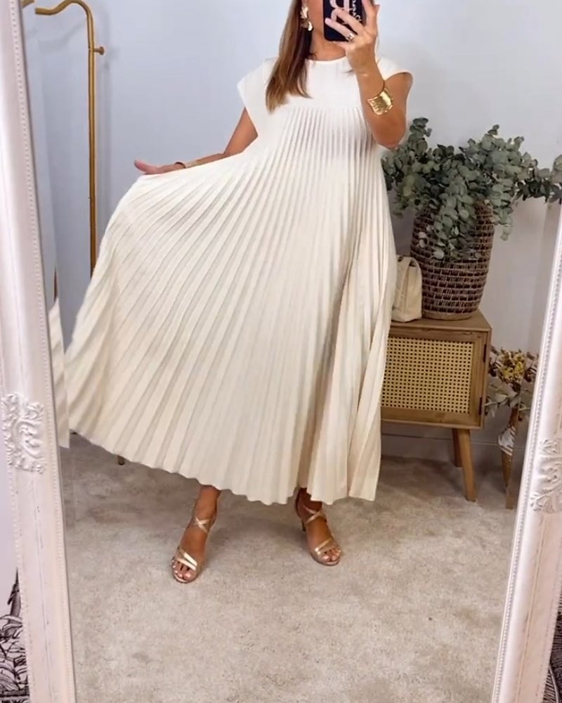 Valerie – Sculpted Pleat Maxi Dress