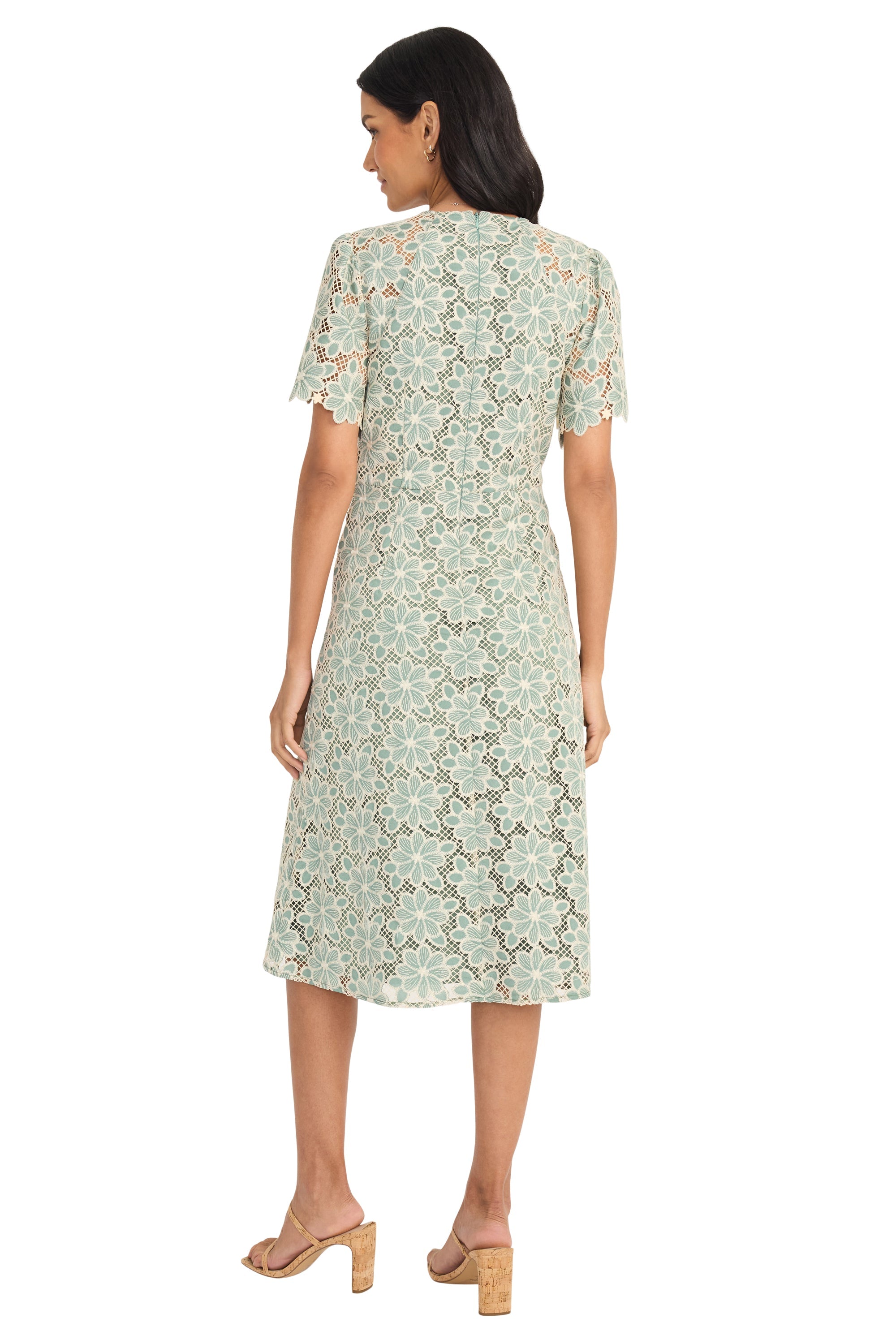 Annabel – Lace Flutter Sleeve Dress