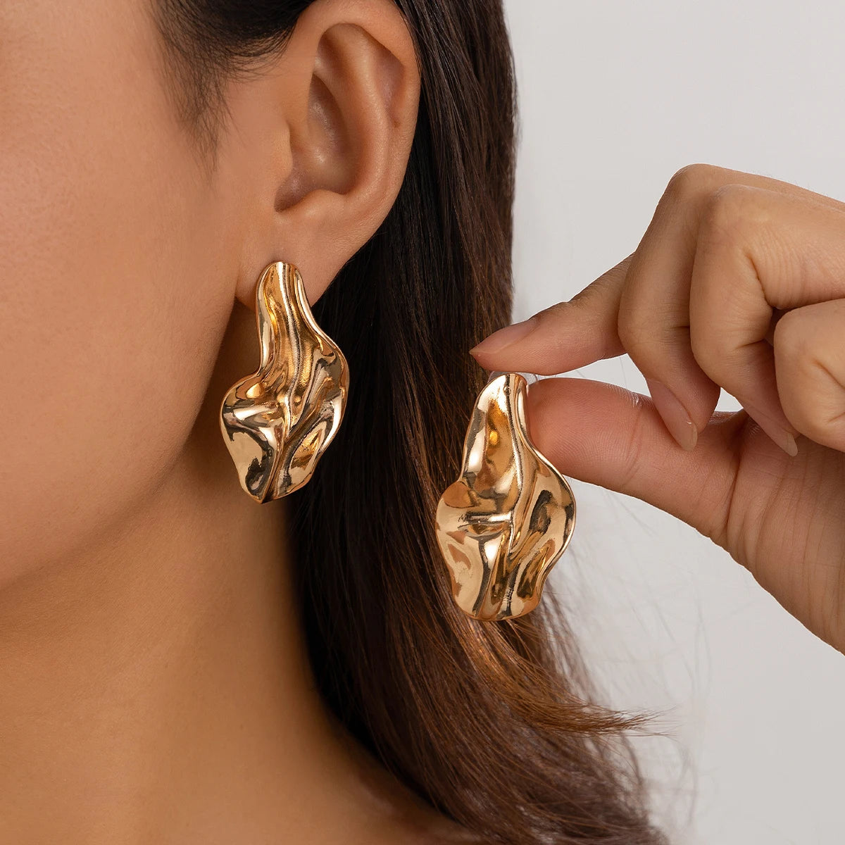 Gold Irregular Pleated Metal Earrings for Women – Modern Party Jewelry