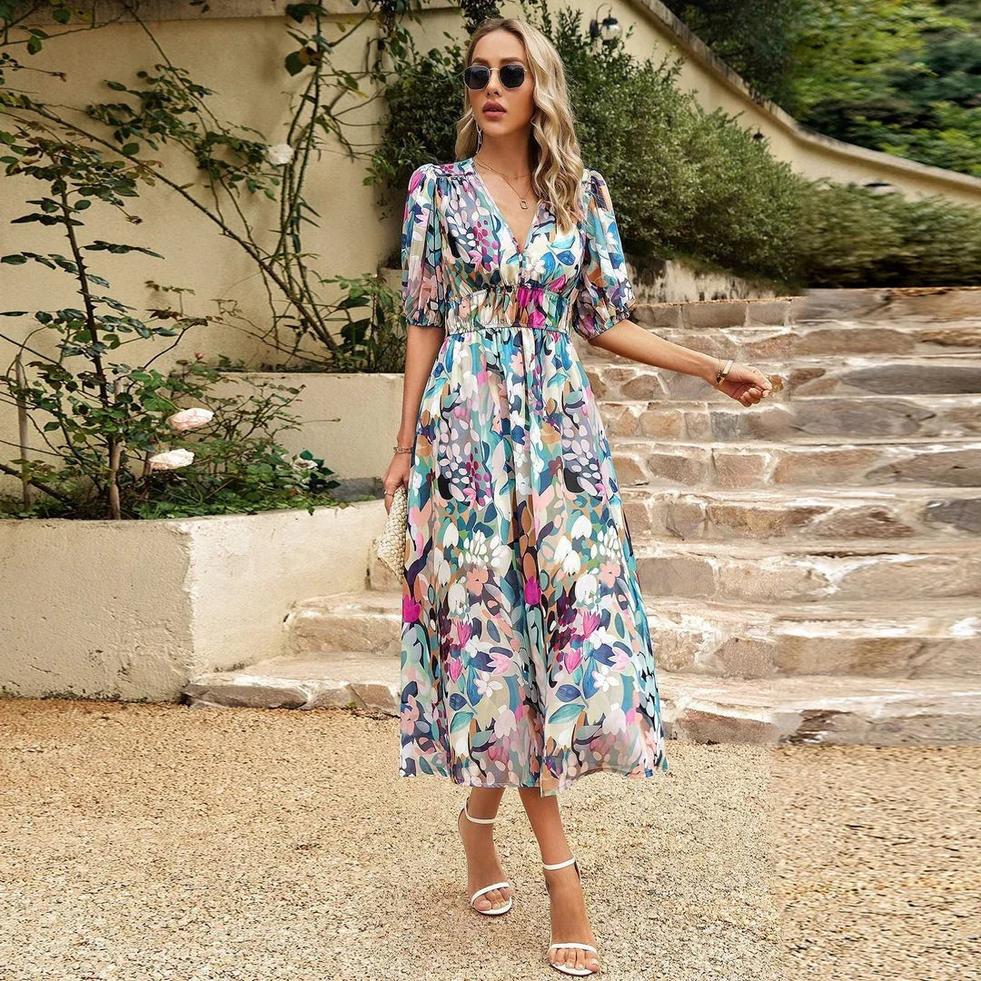 Sophia – Timeless V-Neck Elegant Dress