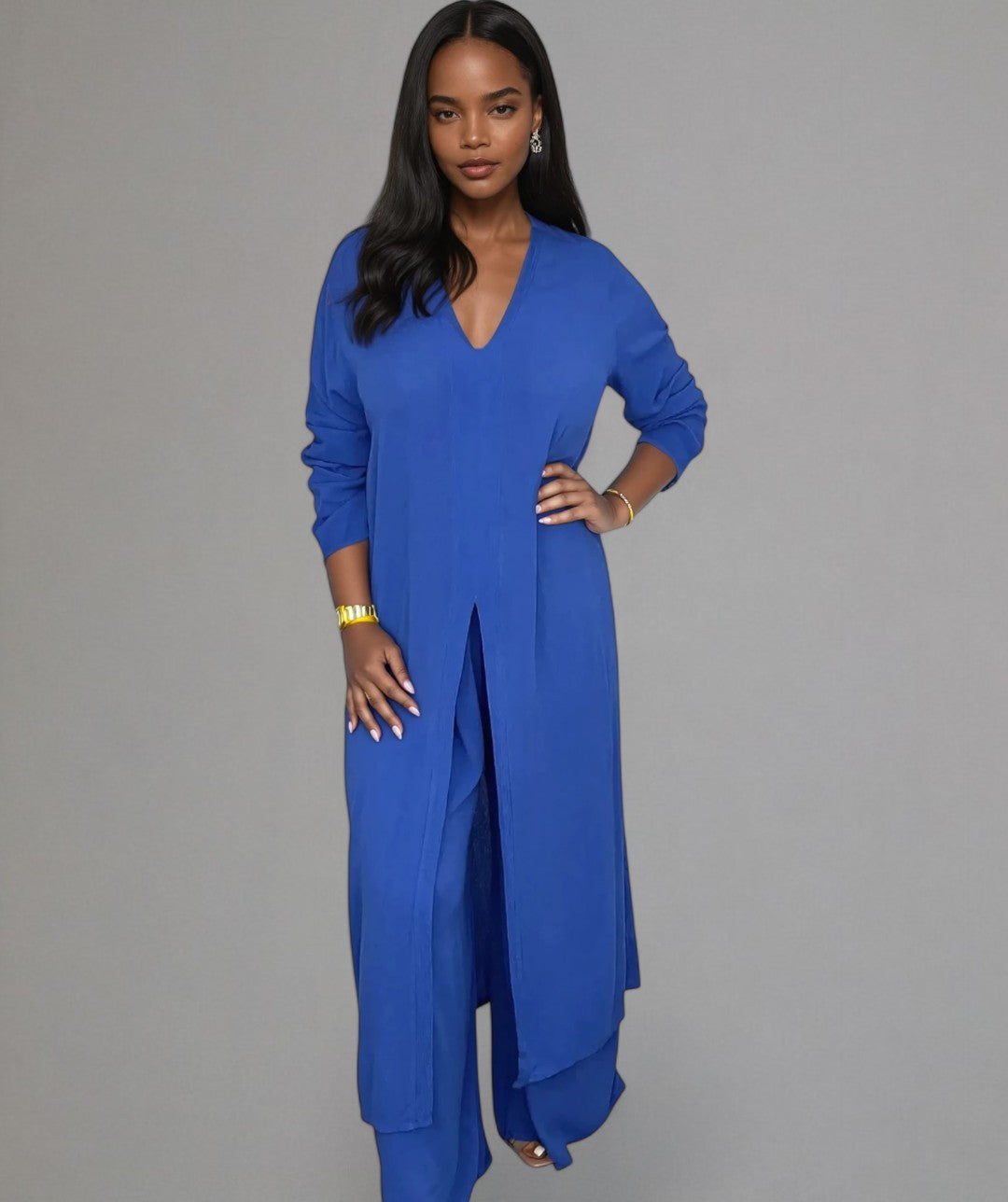 Amira – Chic Two-Piece Blouse & Trousers Set