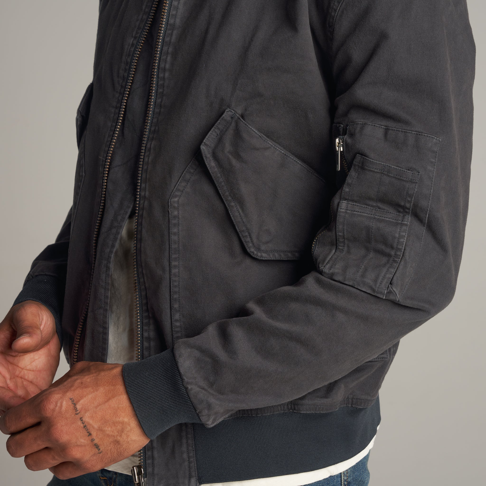 Archie – Twill Bomber Jacket with Utility Style