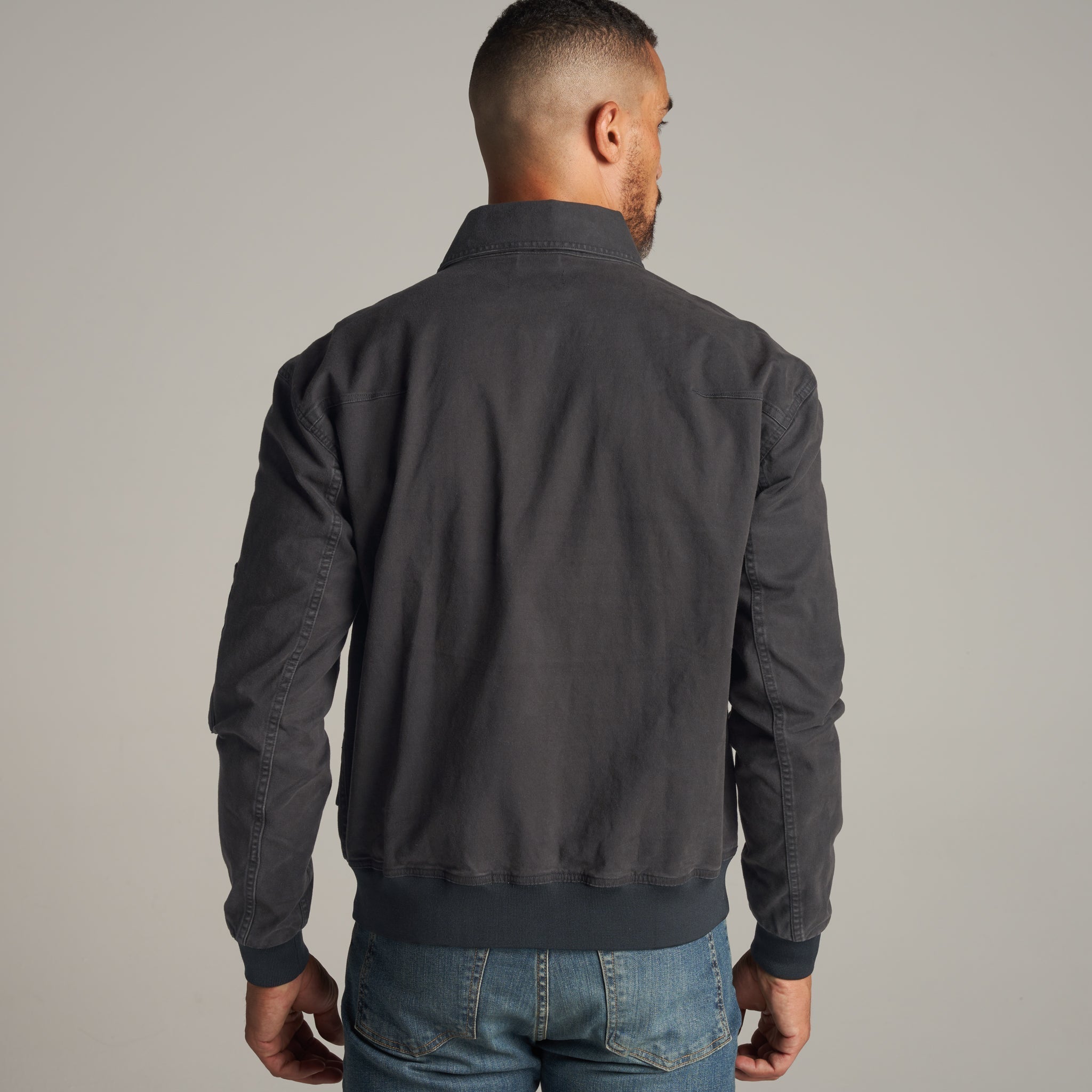 Archie – Twill Bomber Jacket with Utility Style