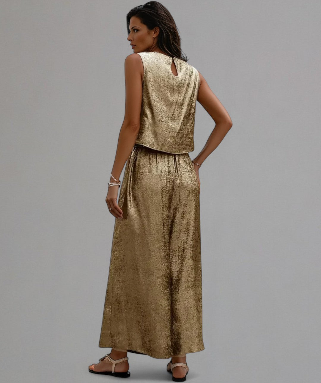 Gildessa – Chic Gold Metallic Two-Piece Set