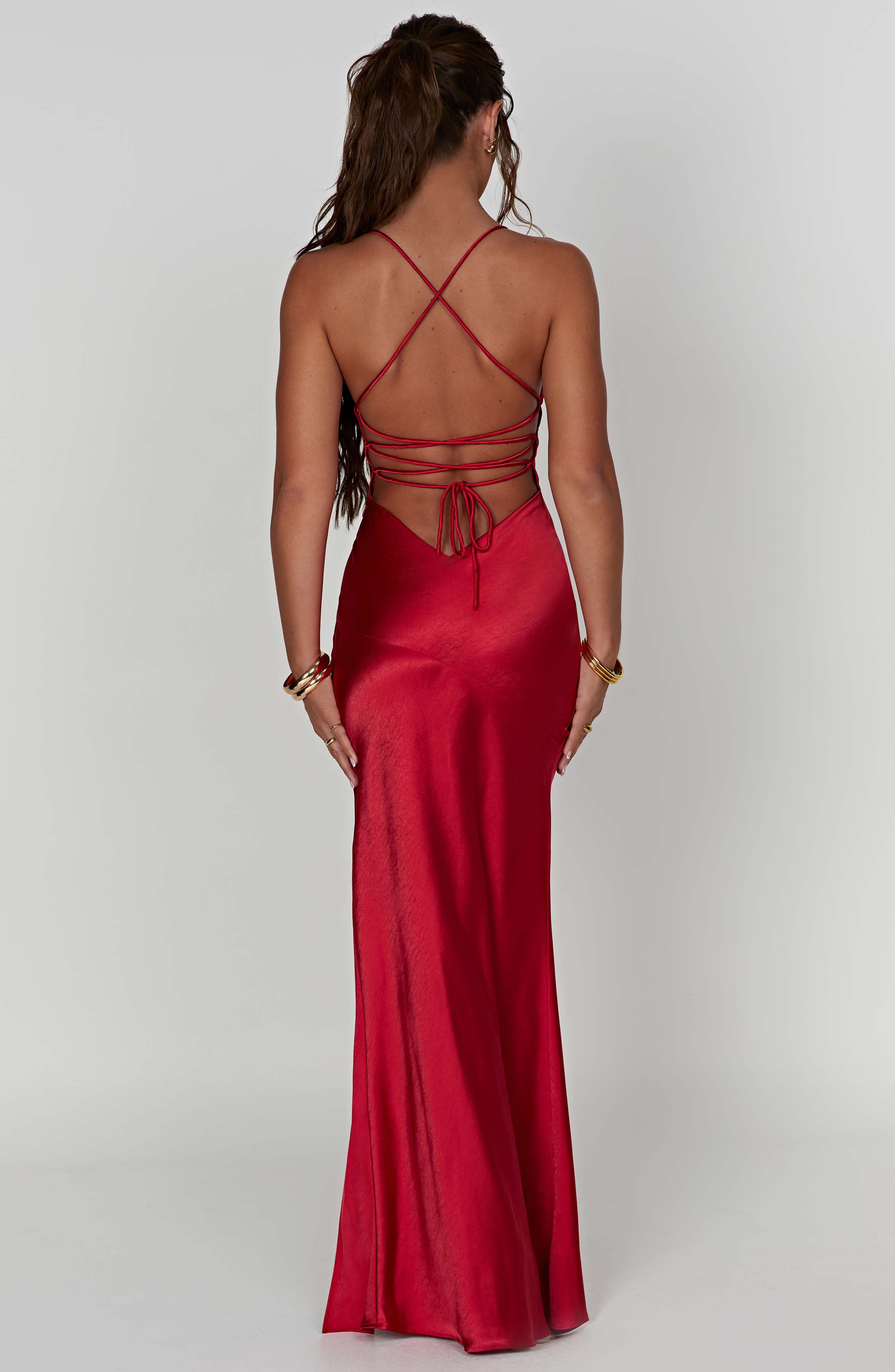 Lucrezia – Backless Maxi with Tie-Up Straps