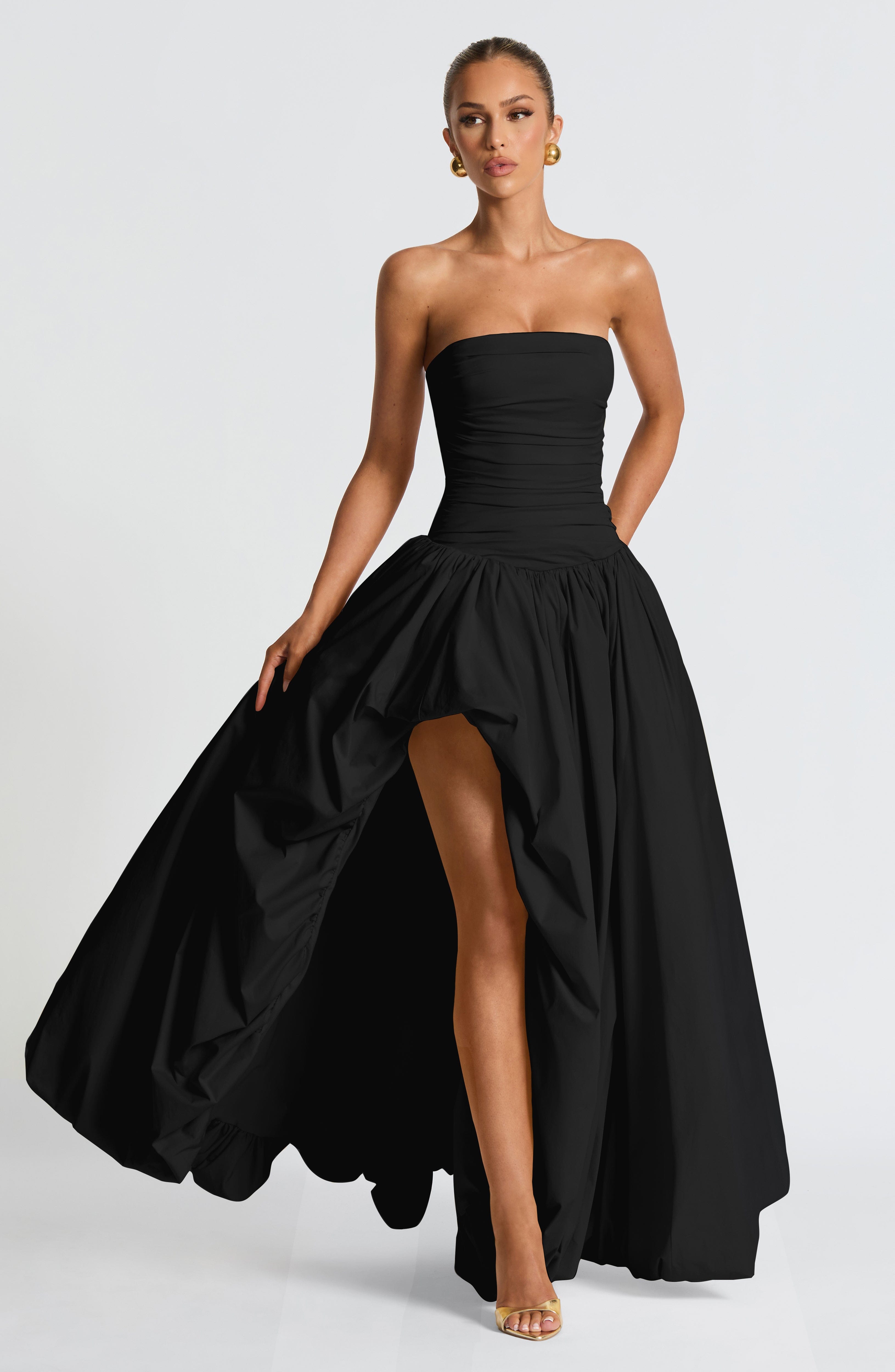 Felize – Ruched Bustle Ball Gown