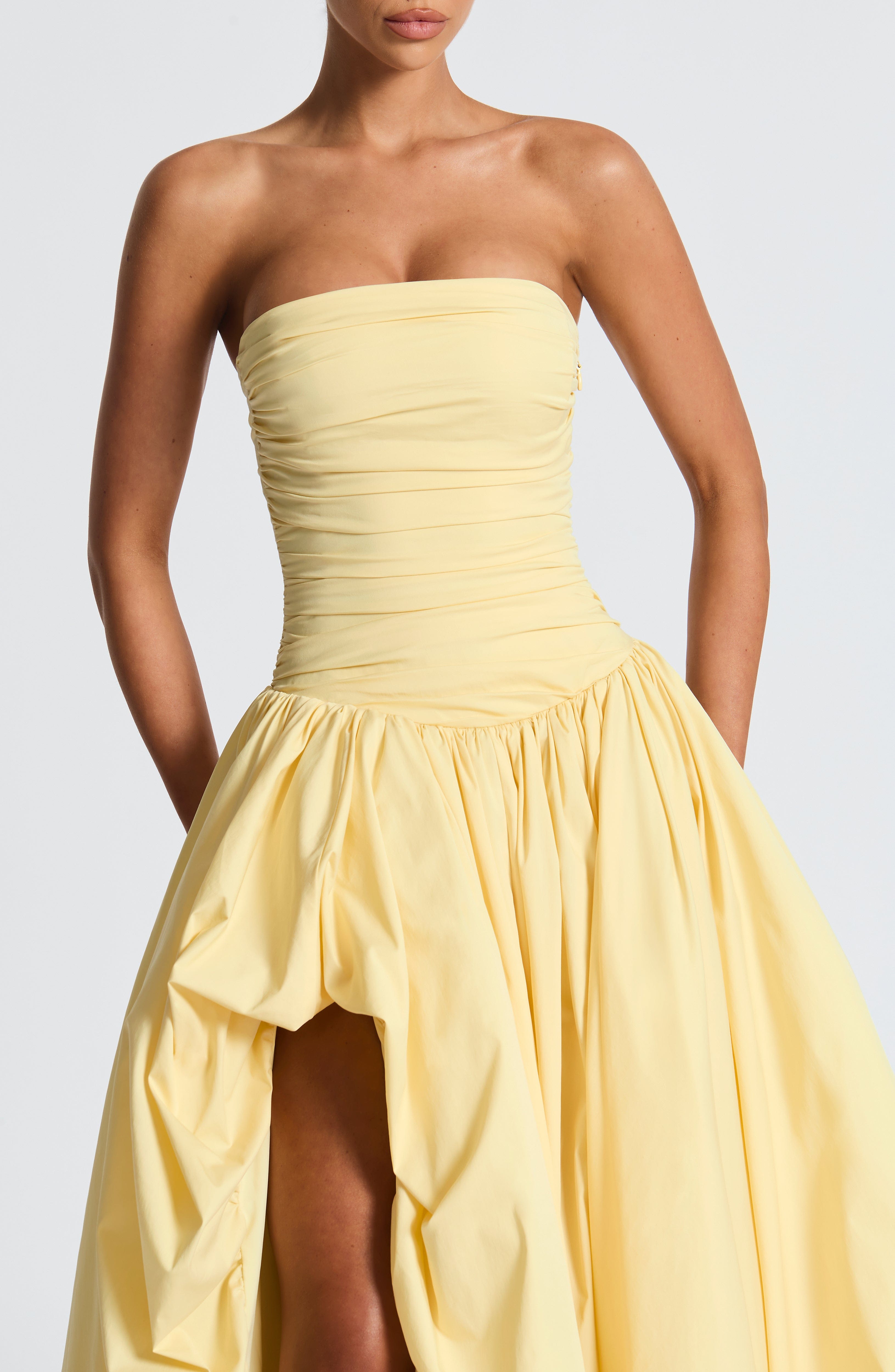 Felize – Ruched Bustle Ball Gown