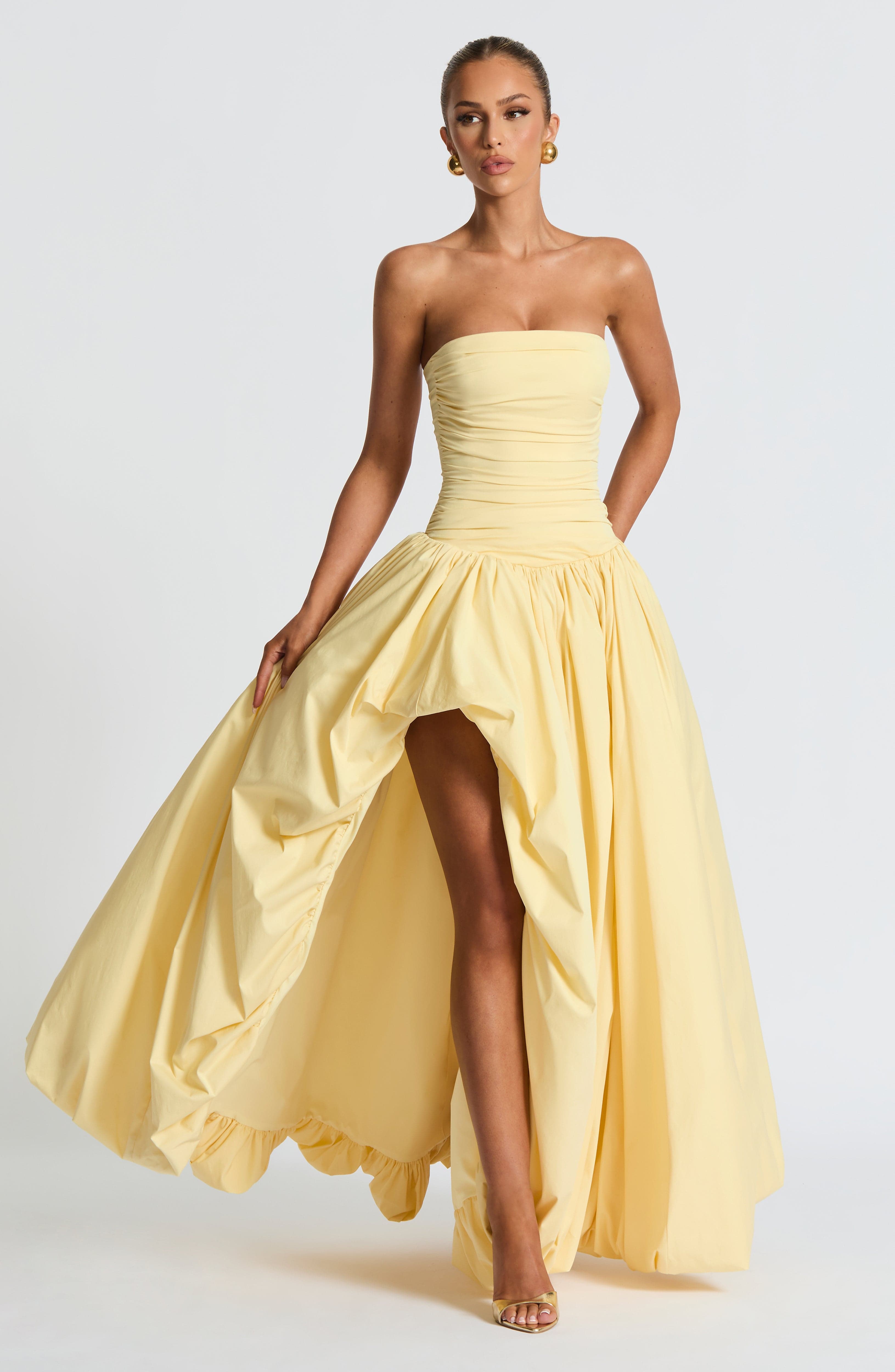 Felize – Ruched Bustle Ball Gown