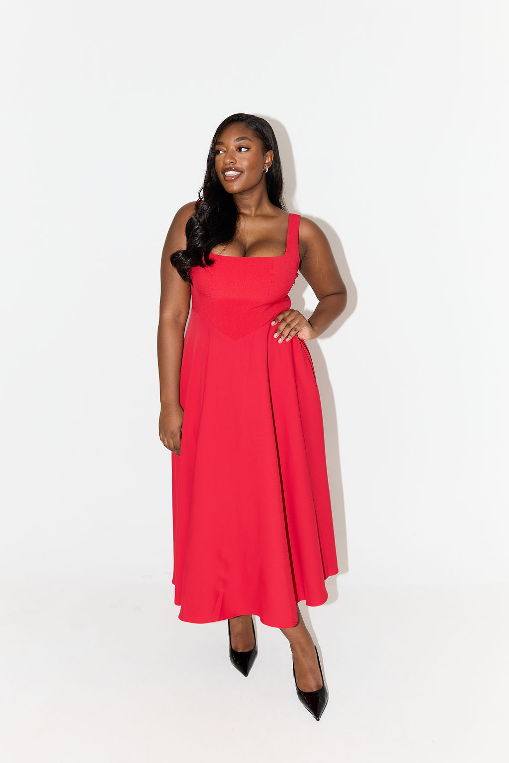 Amelia – Classic Square Neck Midi Dress
