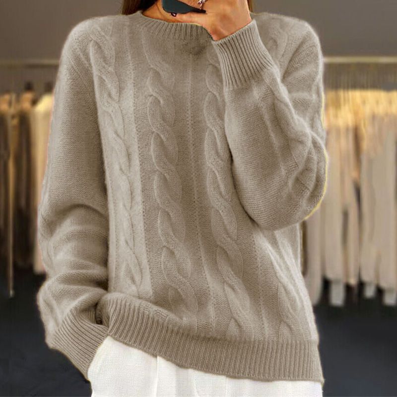 Cosy knitted sweater