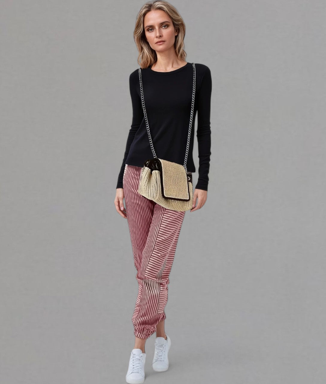 Valleria – Relaxed Fit Striped Trousers Women