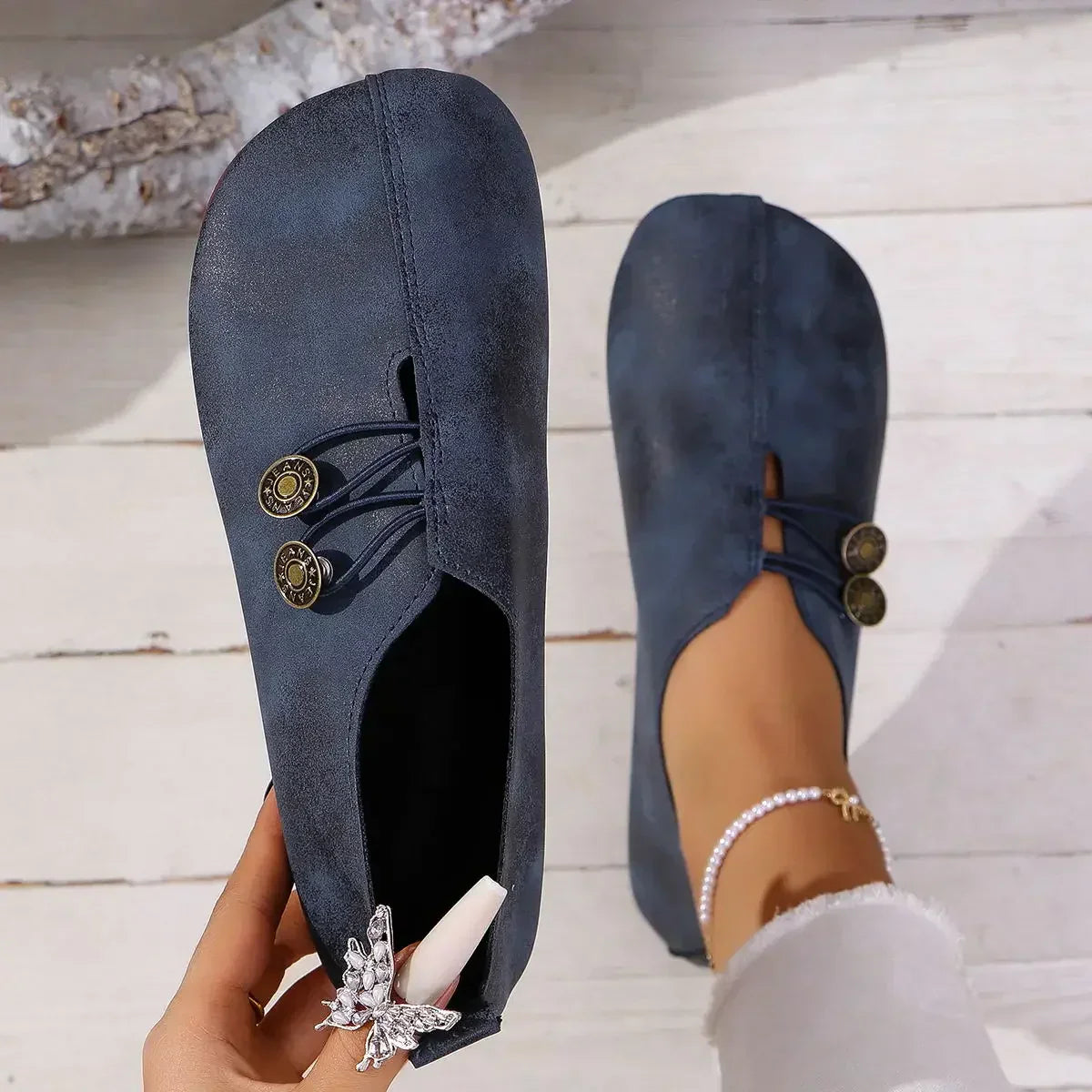 Freya – Loafers with Tailored Fit